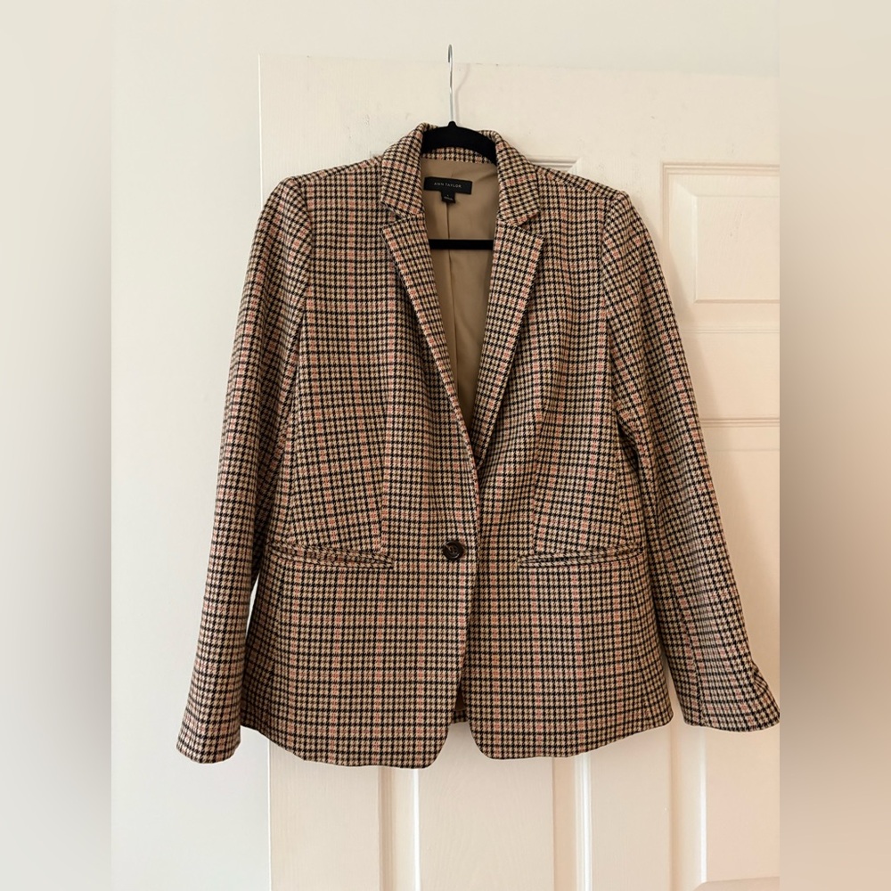 Ann Taylor Blazer